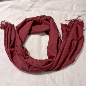 NWOT Cranberry lightweight wrap/scarf. Thin tassels on each end. OSFM